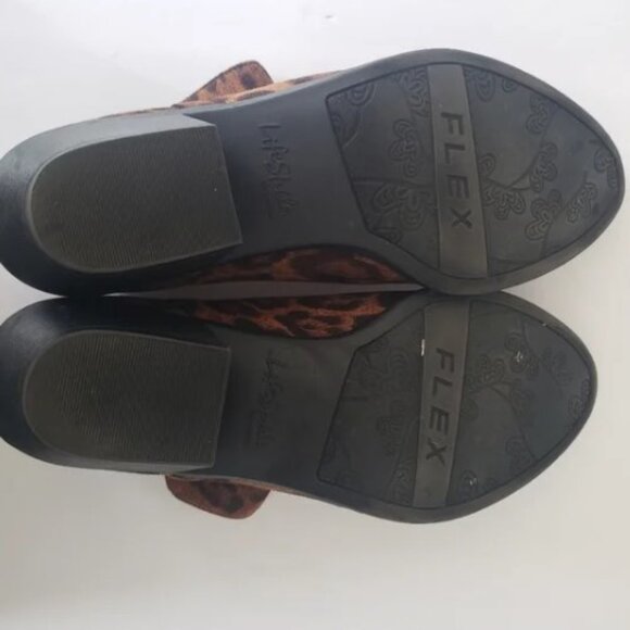 Lifestride Size 7.5 soft system, flex, leopard print booties Payton 2  LIKE NEW - Picture 3 of 4